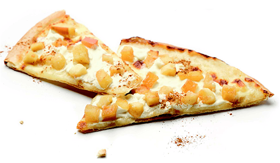 2 Pizzastücke Flammkuchen Apfel Zimt